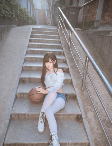 欧美图片女生头像高清_1080P完整版观看