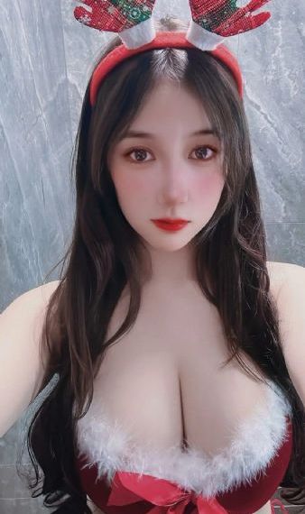 中日韩美女牲交_HD在线观看高清