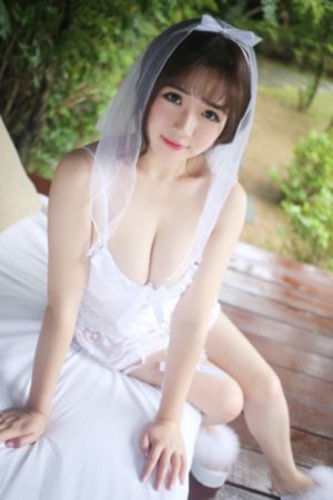 日本久久久久精品免賛_DVD视频大全