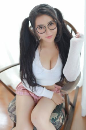 韩国胸大的三级吃奶水喷出来_DVD在线观看视频