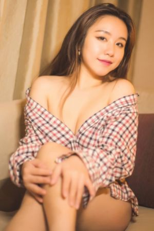 国产奥迪a7落地多少钱_中英字幕1080