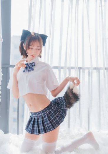 日韩美女动态_手机在线免费观看