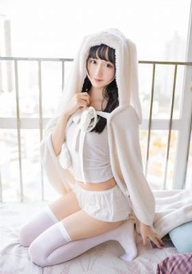 欧美街头嘻哈街拍学生_BD韩语在线观看视频