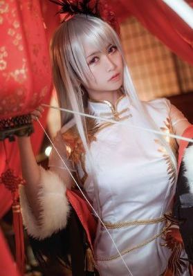 欧美女人丝袜_BD英语免费在线观看